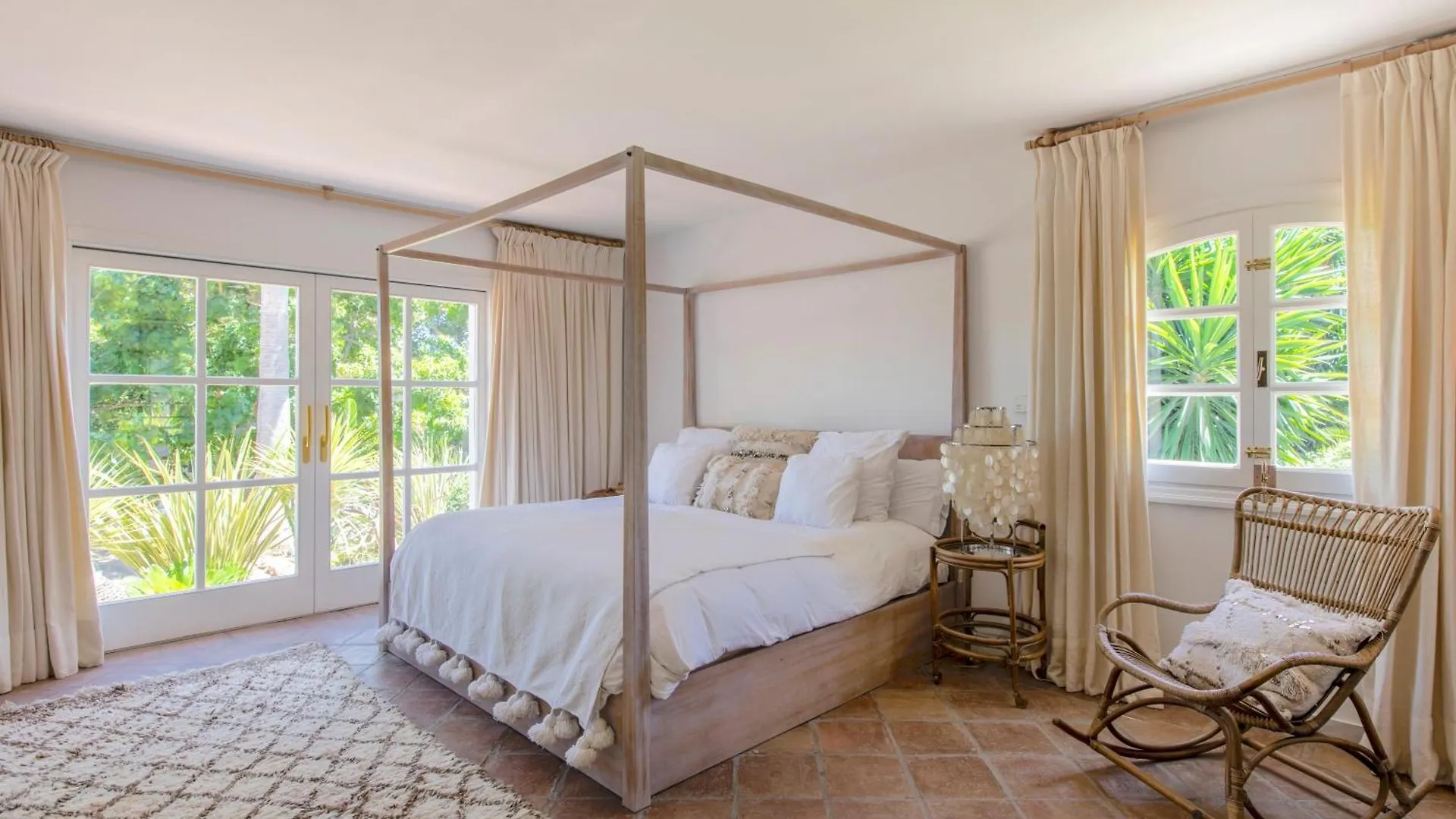 Smb10 Stunning Luxury Finca On A Private Domaine Near Villa Padierna Golf Club Estepona