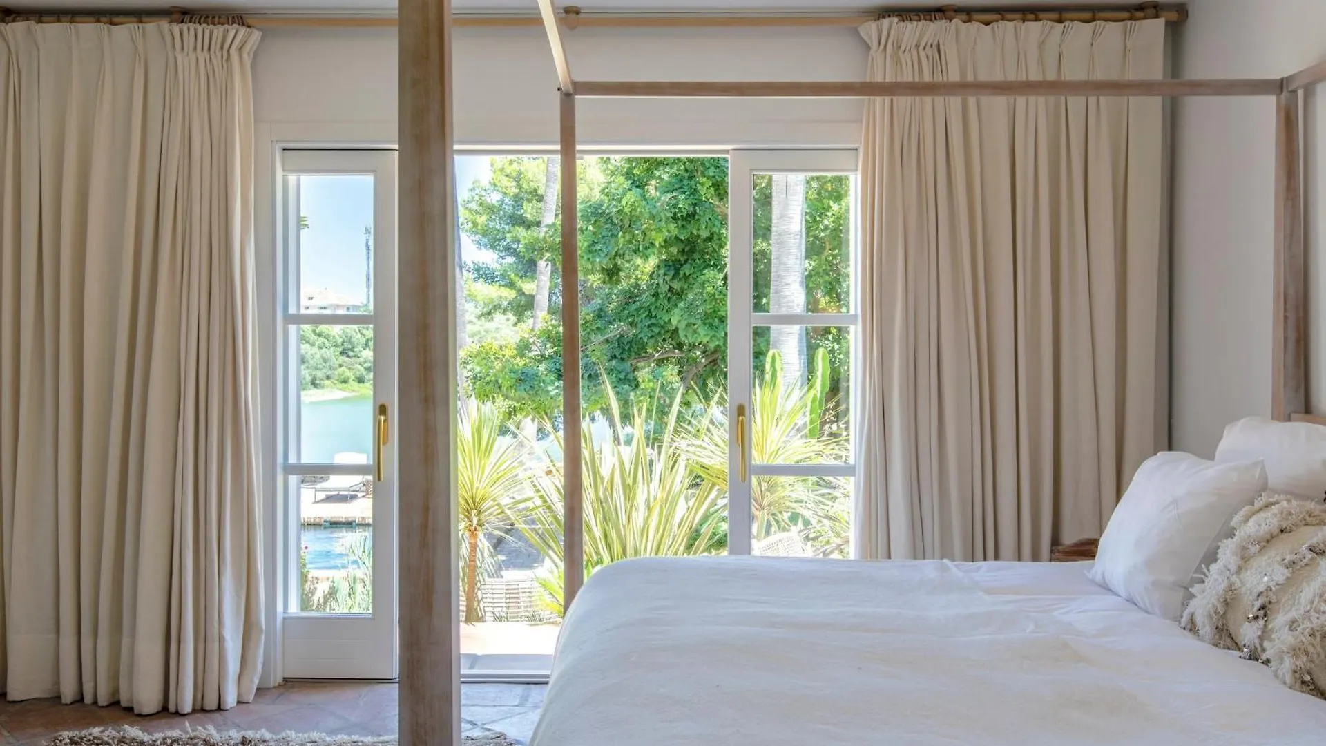 James Smb10 - Stunning Luxury Finca On A Private Domaine At Villa Padierna Golf Club Golf Club Estepona