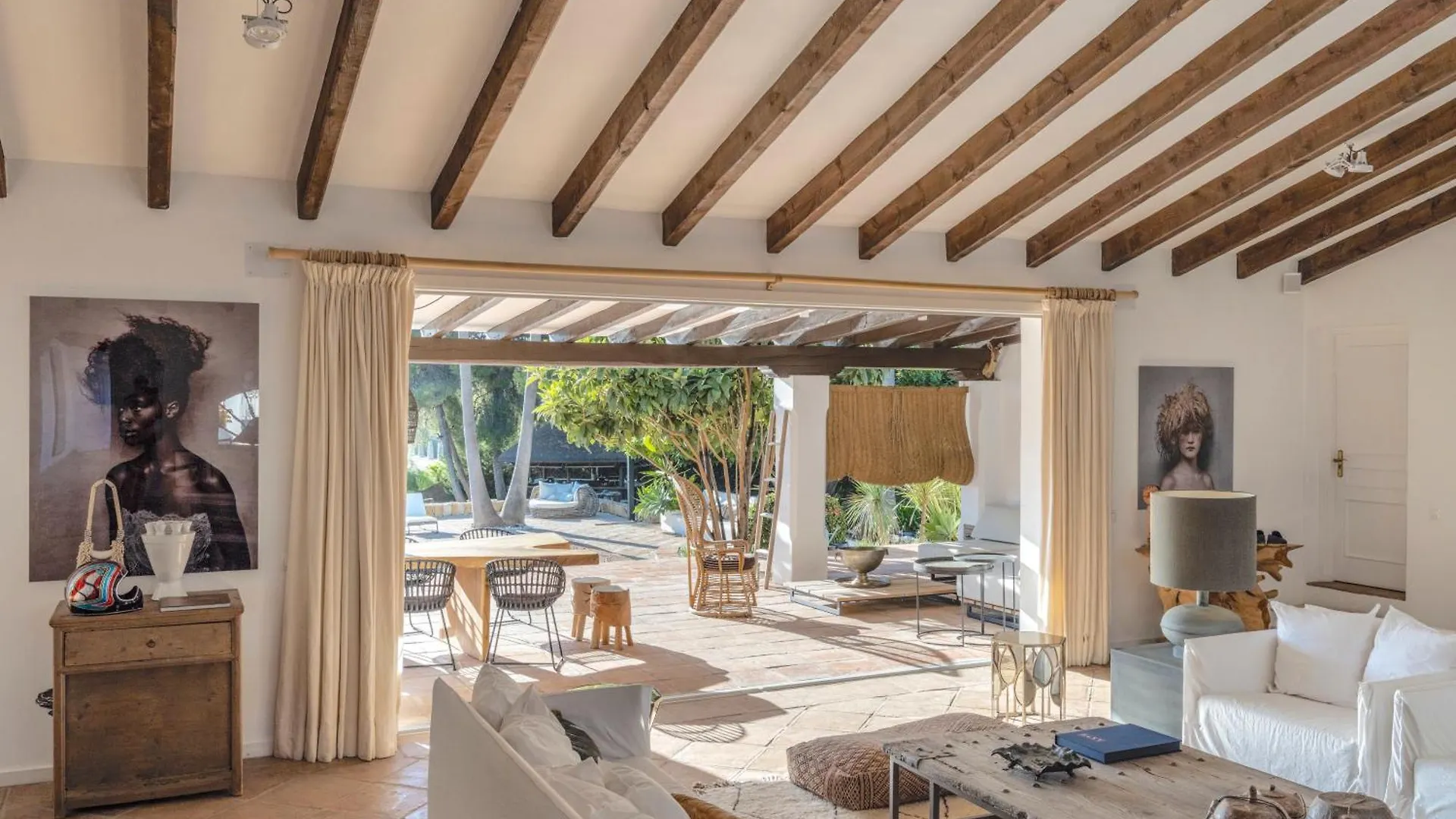 Smb10 Stunning Luxury Finca On A Private Domaine Near Villa Padierna Golf Club Estepona Spanien