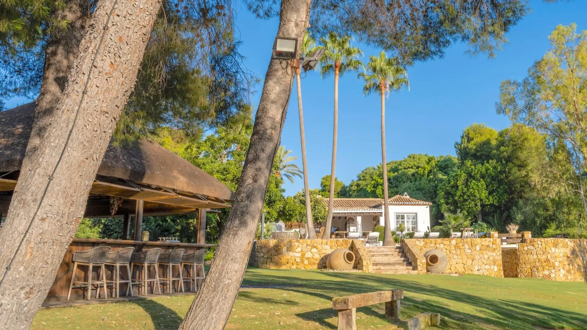 James Smb10 - Stunning Luxury Finca On A Private Domaine At Villa Padierna Golf Club Golf Club Estepona Espanha